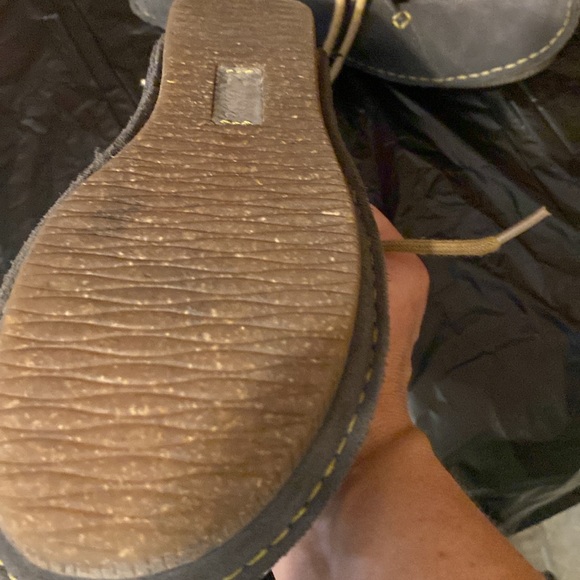 Clarks Leather shoes - size 8.5 - Picture 2 of 5